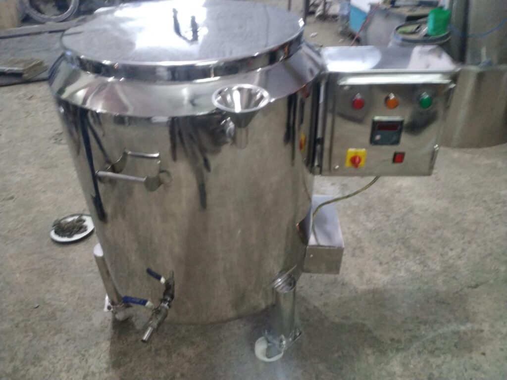 WhatsApp Image 2023-06-14 at 9.20.33 PM (37)